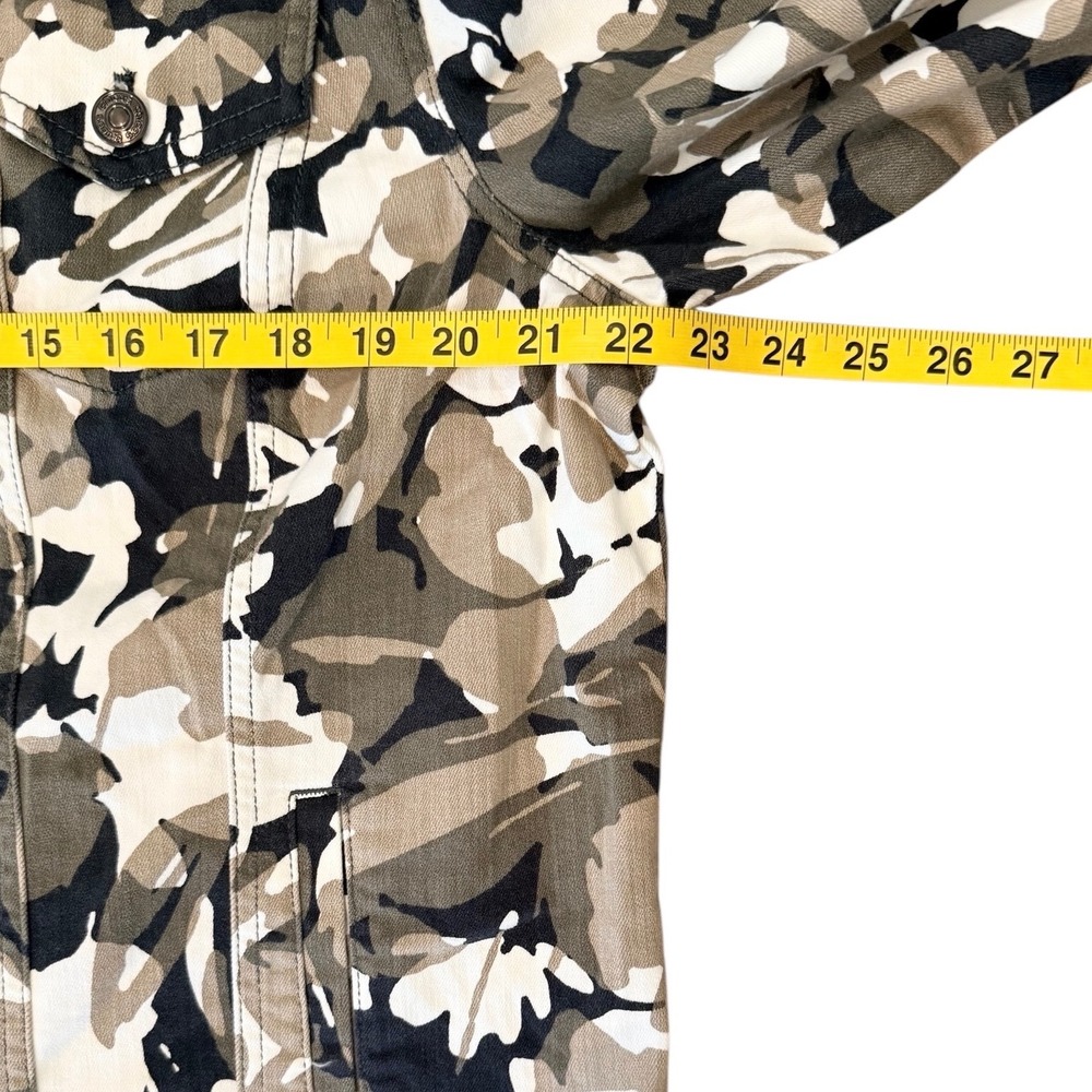 Chico's Floral Camo Denim Utility Jacket 3 16/18 Green Tan Neutral Travell NWT - Picture 7 of 10